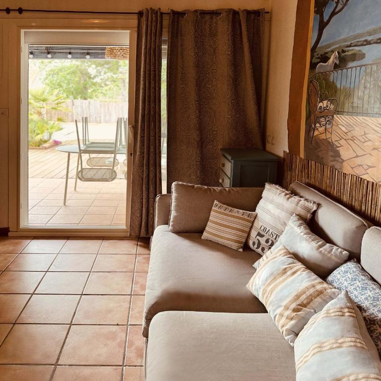 Le Mazet de la Sauvagine - Three-Bedroom House - 43