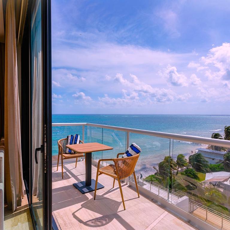 DM504 Apartment with Spectacular Views - One-Bedroom Apartment - 4