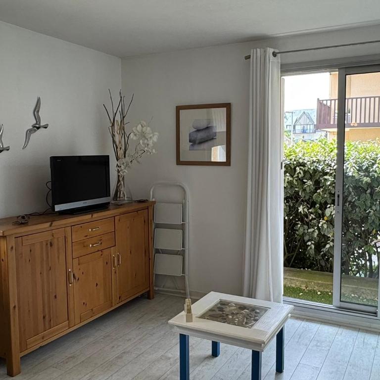 Appartement 2 pièces près de la plage avec parking à Cabourg - FR-1-487-381 - Appartamento - 1