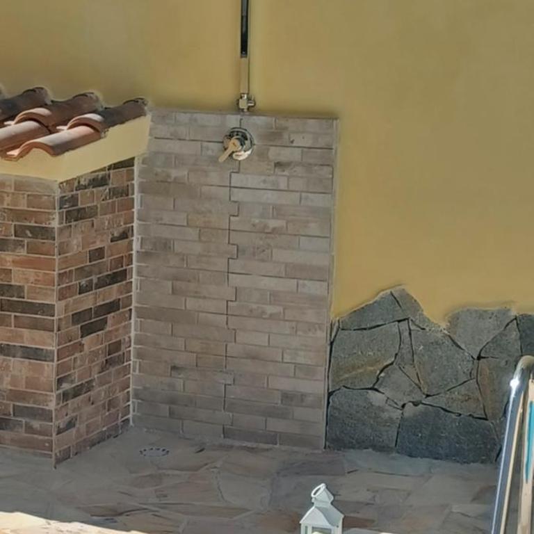 exclusive use swimming pool available from 1May to 30 October - Two-Bedroom House - 10