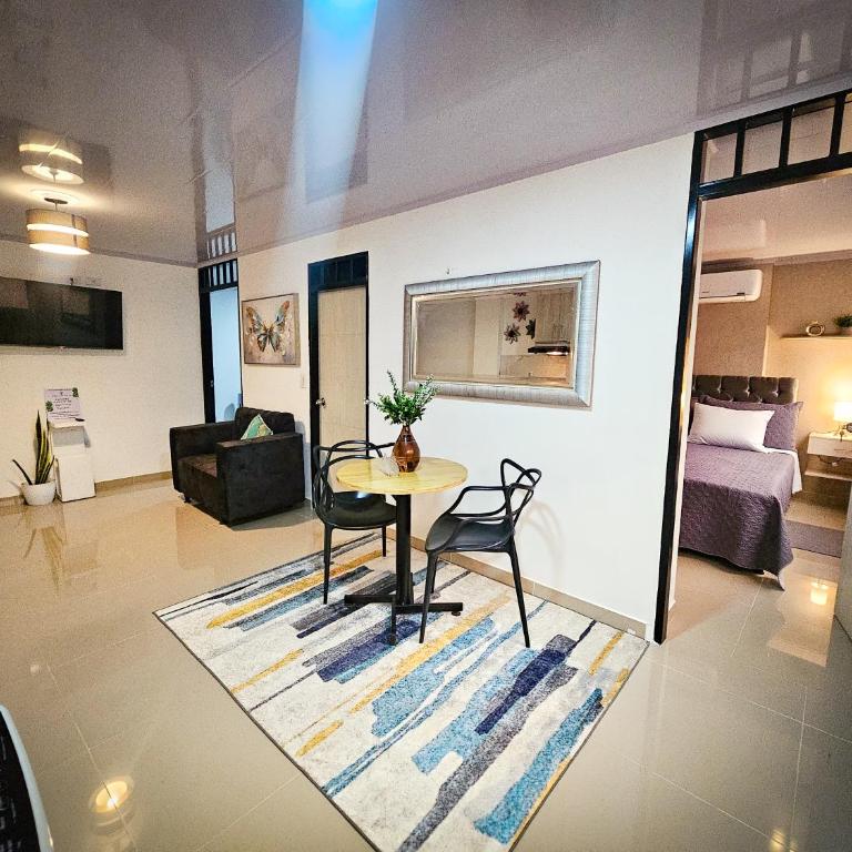 Apartamento central, fresco y cómodo en Neiva - Apartamento de 2 dormitorios - 1