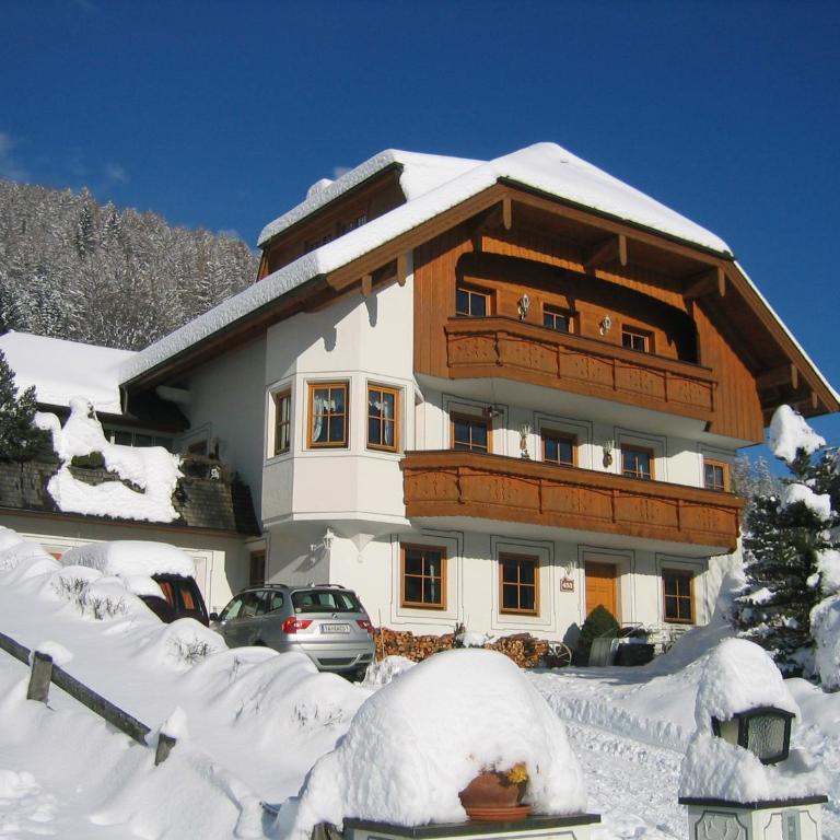 Gruber Alexandra, Appartement mit Lungaucard - Apartment mit 2 Schlafzimmern - 1