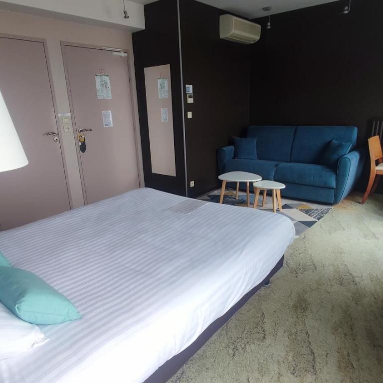 Hotel La Corniche - Front de Mer - Chambre Quadruple avec Balcon - 2