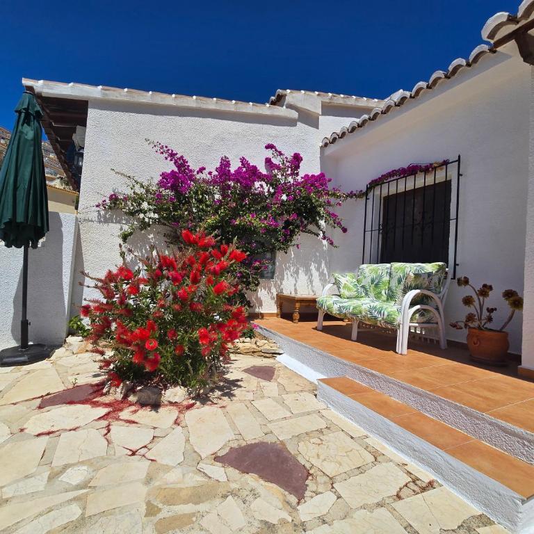 Rayo de Sol Beautiful bungalow with sea view - Two-Bedroom Villa - 14