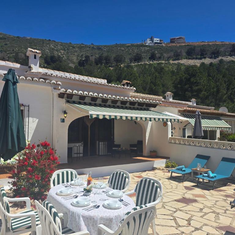 Rayo de Sol Beautiful bungalow with sea view - Two-Bedroom Villa - 1