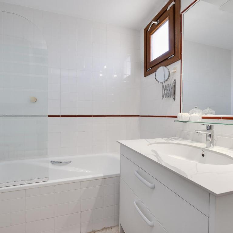 Sunny penthouse with terrace, Punta Prima - Apartamento de 2 dormitorios - 30