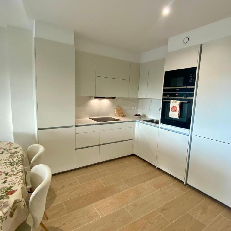 GaliciaGuestHome -Pardo Bazan-Silgar - Apartamento de 3 dormitorios - 12
