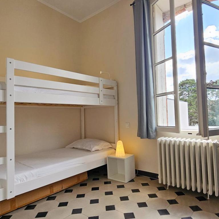 Grande Maison avec piscine, parking et wifi - Villa - 51