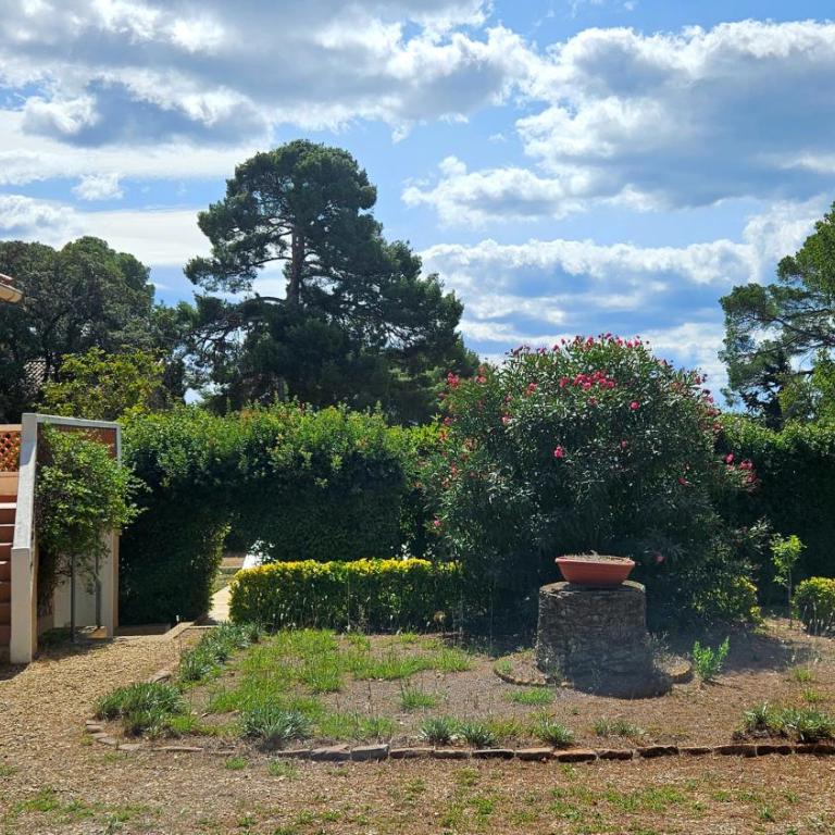 Grande Maison avec piscine, parking et wifi - Villa - 41