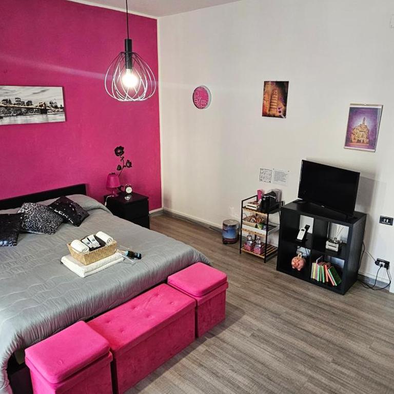 Testa o Croce Casa Vacanze - Camera Matrimoniale con Bagno Privato Esterno - 5