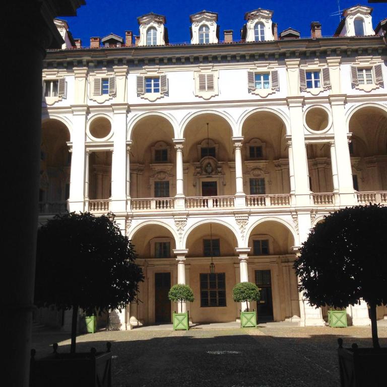 Santi apartment in the heart of Turin - Appartamento Attico - 10