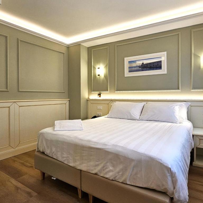 Hotel Guerrini - Camera Matrimoniale/Doppia con Letti Singoli - 1