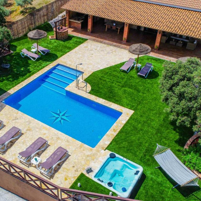 Cubo's El Balcon de las Lomas - Villa with Private Pool - 53