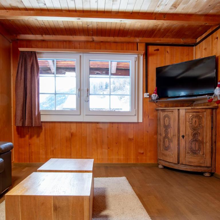Ferienhaus Gäbi - Ferienwohnungen - Apartment mit 2 Schlafzimmern und Balkon - 7