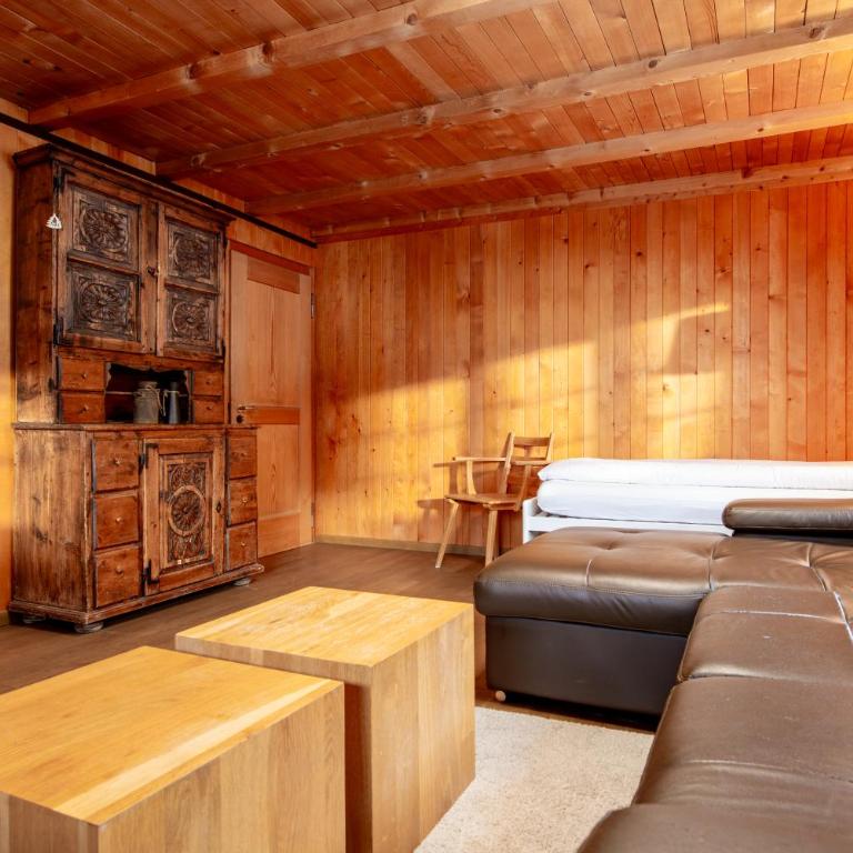 Ferienhaus Gäbi - Ferienwohnungen - Apartment mit 2 Schlafzimmern und Balkon - 8