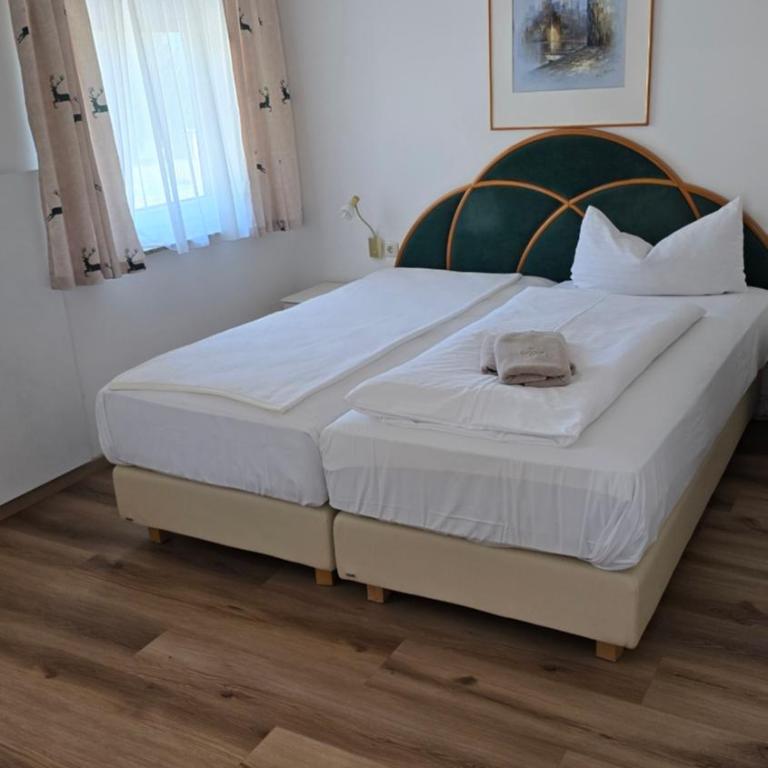Landhaus & Camping Pichler - Doppel- oder Zweibettzimmer - 10
