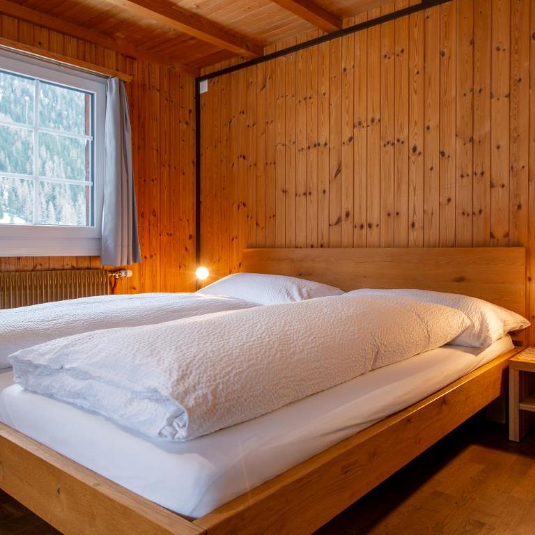Ferienhaus Gäbi - Ferienwohnungen - Apartment mit 2 Schlafzimmern und Balkon - 6