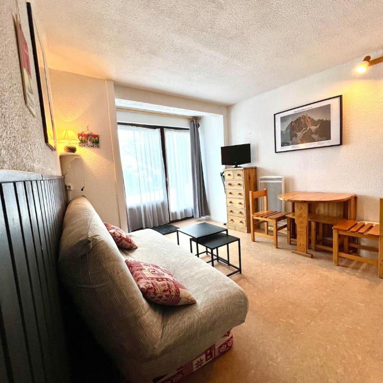 Au pied des pistes studio et jardin au soleil - One-Bedroom Apartment - 18