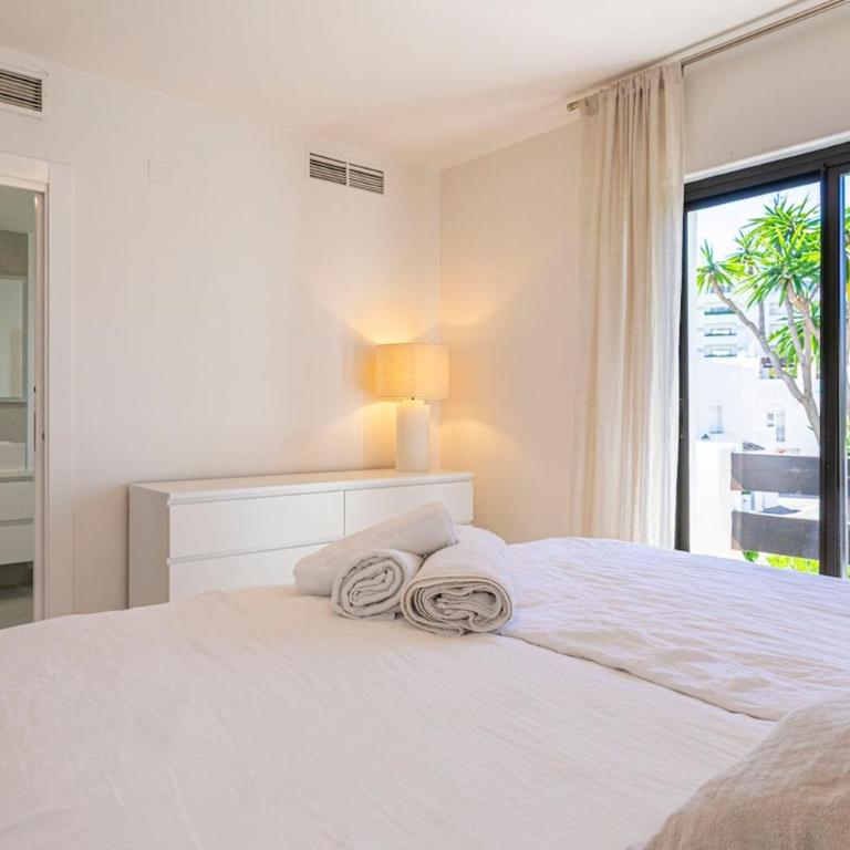 MARBELLA HOME RENTALS - Beachside, 3BR Townhouse - Casa de 3 dormitorios - 9