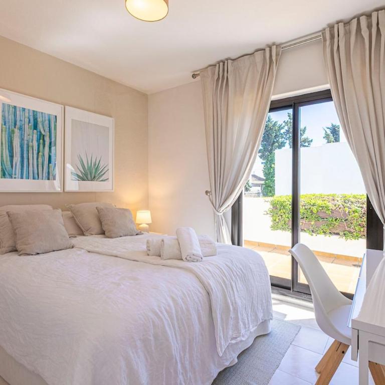 MARBELLA HOME RENTALS - Beachside, 3BR Townhouse - Casa de 3 dormitorios - 23