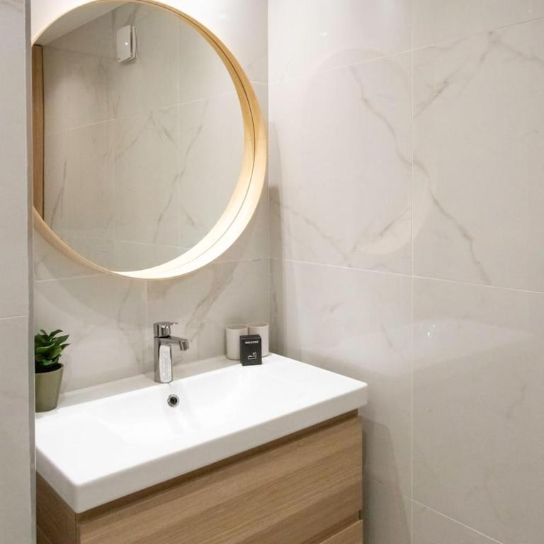 #45 Staywizus - Quiet chic 5mins walk to port and beach AC Wifi - Appartement 1 Chambre - 14