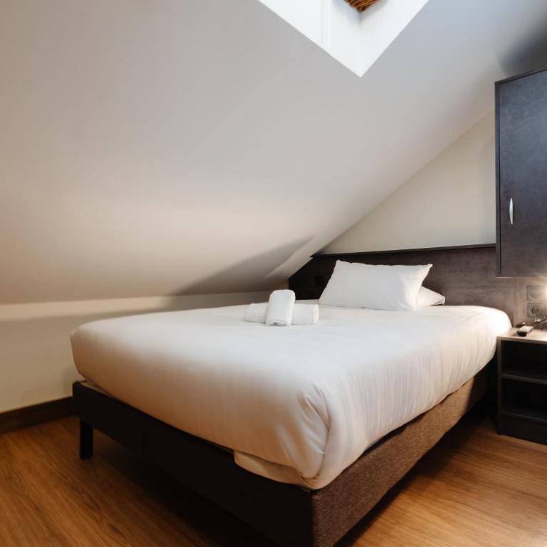 Hostellerie du Petit Saint Bernard - Chambre Simple Standard - 3