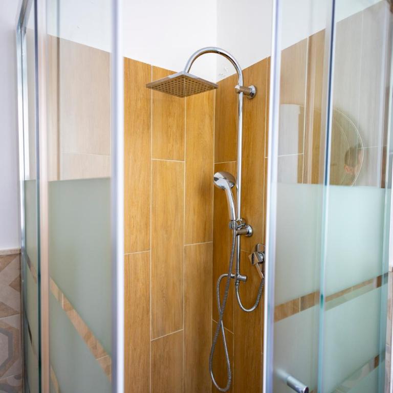 B&B Belvedere All'Idria - Camera Tripla con Balcone - 11