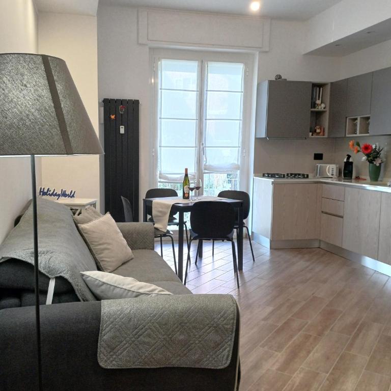 Masa House by Holiday World - Two-Bedroom Apartment with Balcony - 1