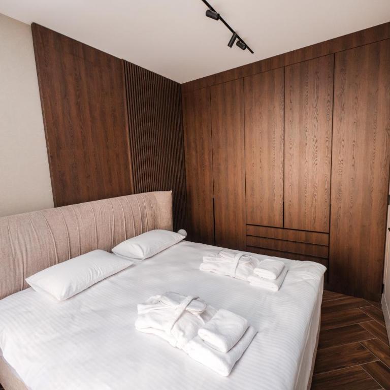 Ideal Apartments - Deluks Apartman sa Pogledom na Grad - 1