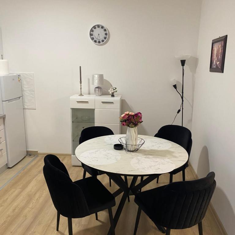 Apartment Nadja - Apartman sa 1 Spavaćom Sobom - 2