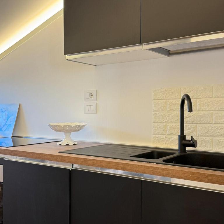 Explore Perugia from this Top Location - One-Bedroom Apartment - 9