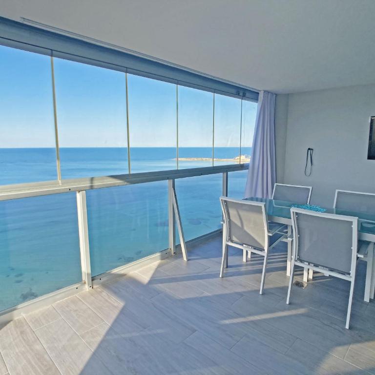 Spanish Connection - Frontal al Mediterraneo - Apartamento de 2 dormitorios con vistas - 1
