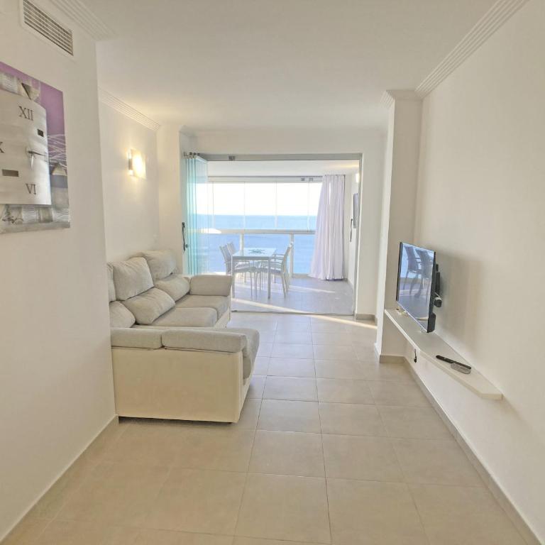 Spanish Connection - Frontal al Mediterraneo - Apartamento de 2 dormitorios con vistas - 9
