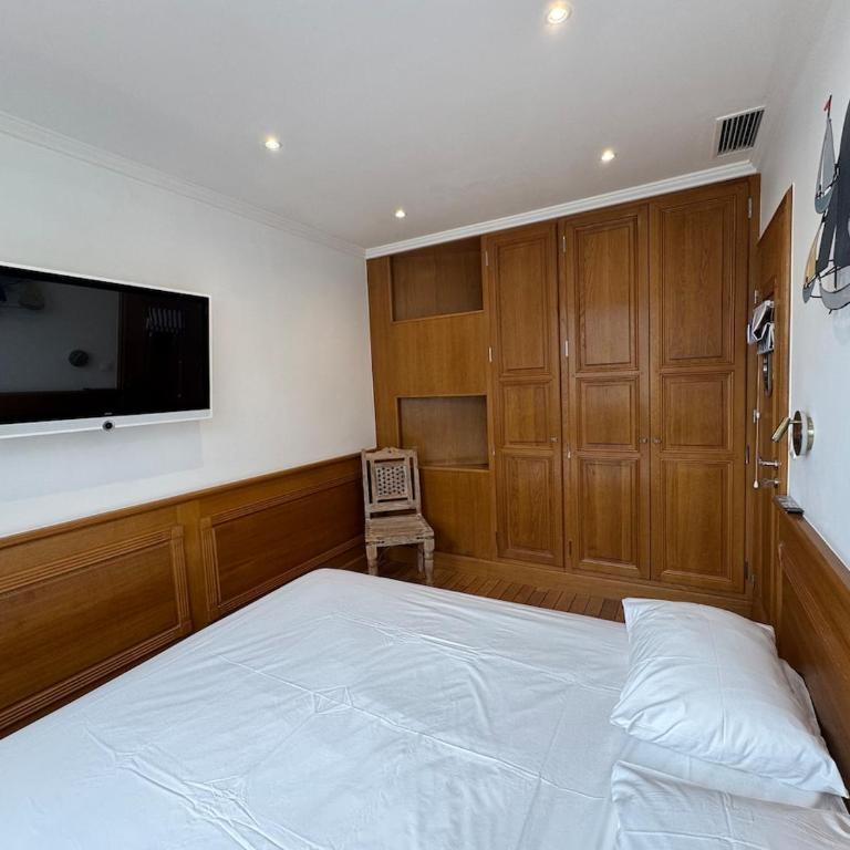Seaside Serenity, Portside Apartment - Appartement 3 Chambres avec Vue sur le Port - 5