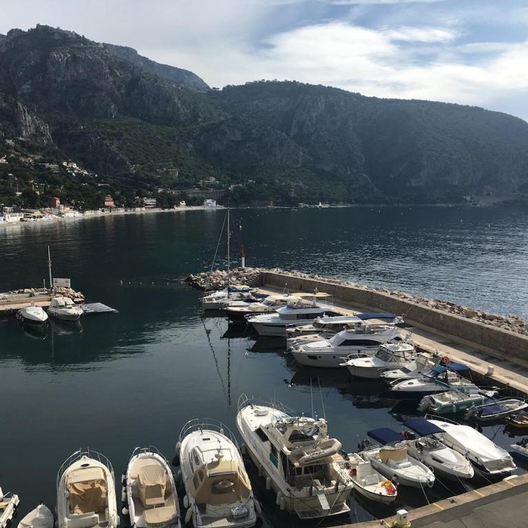 Seaside Serenity, Portside Apartment - Appartement 3 Chambres avec Vue sur le Port - 11