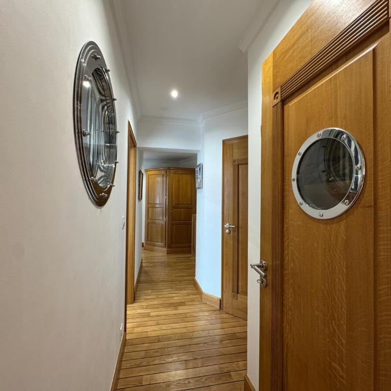 Seaside Serenity, Portside Apartment - Appartement 3 Chambres avec Vue sur le Port - 12