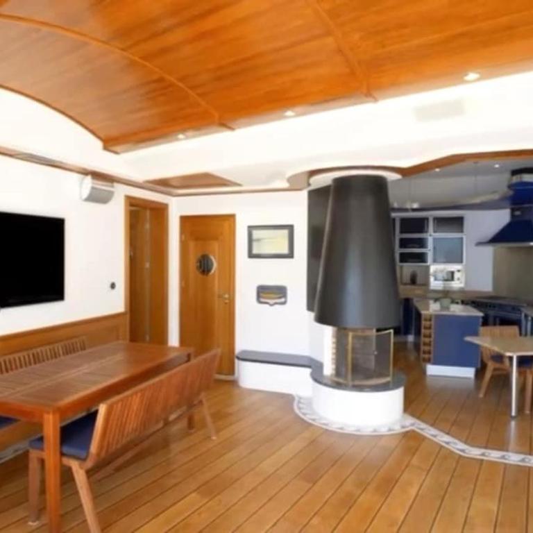 Seaside Serenity, Portside Apartment - Appartement 3 Chambres avec Vue sur le Port - 27