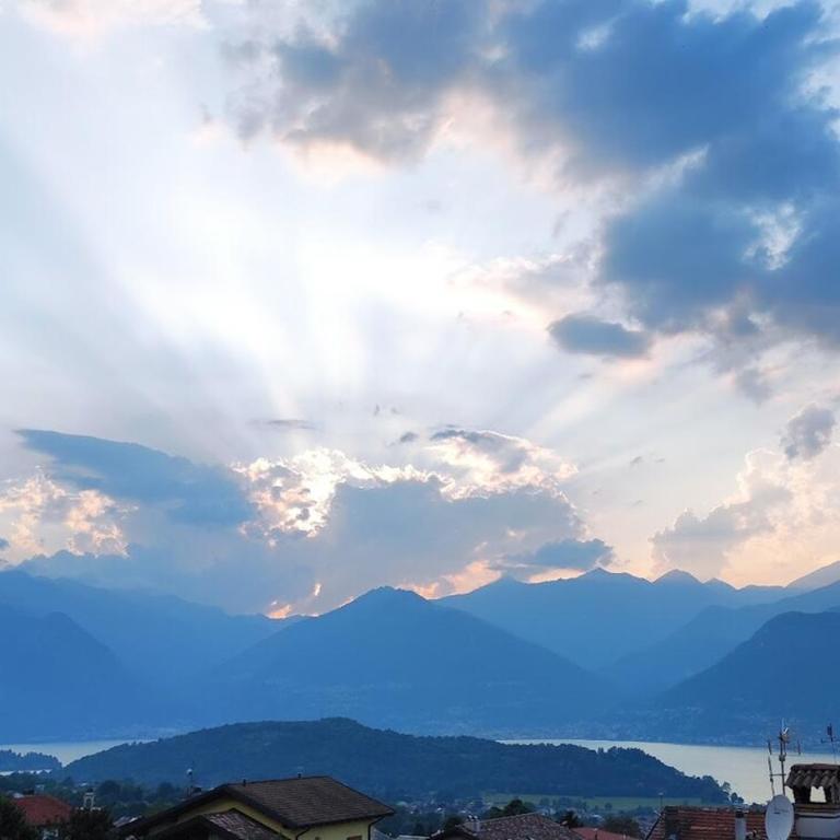 Panoramica Lake view Apartment with Terrace, 2 BR - Appartamento con 2 Camere da Letto e Vista Lago - 9