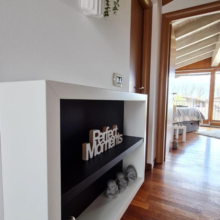 Panoramica Lake view Apartment with Terrace, 2 BR - Appartamento con 2 Camere da Letto e Vista Lago - 28
