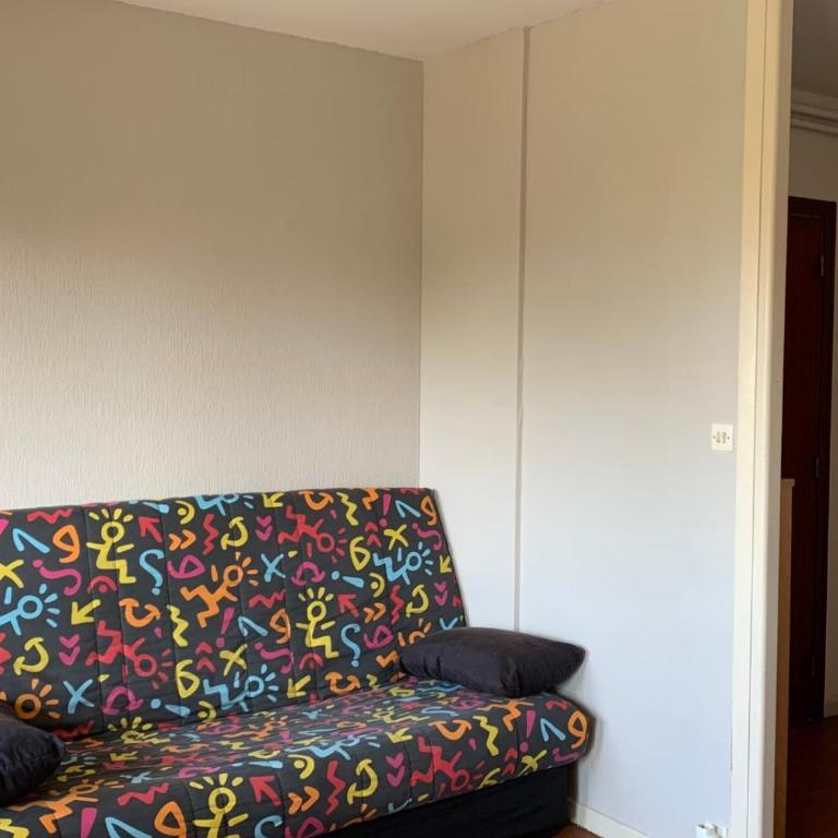 Spacious studio of 40 m2 with balcony in Fréjus - Estudio - 4