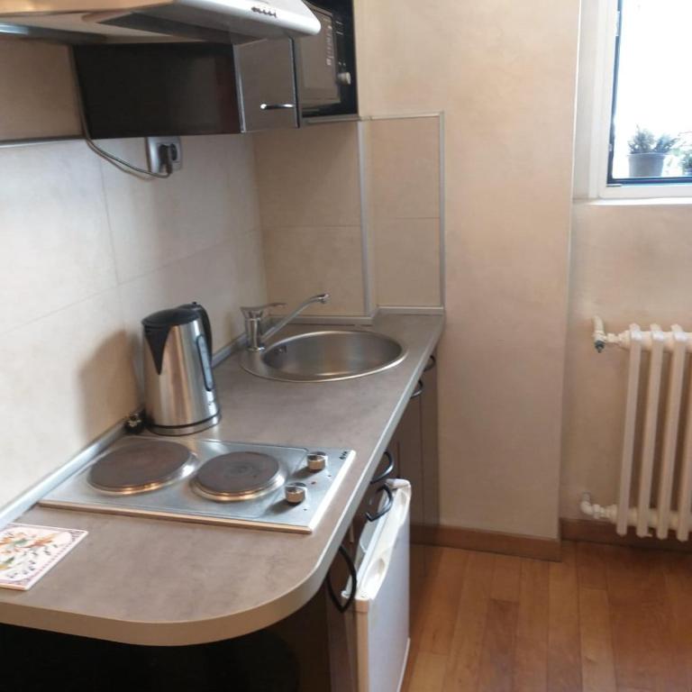 Adagio 7 - One-Bedroom Apartment - 11