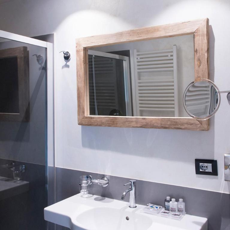 Hotel Dory - Superior Triple Room - 2