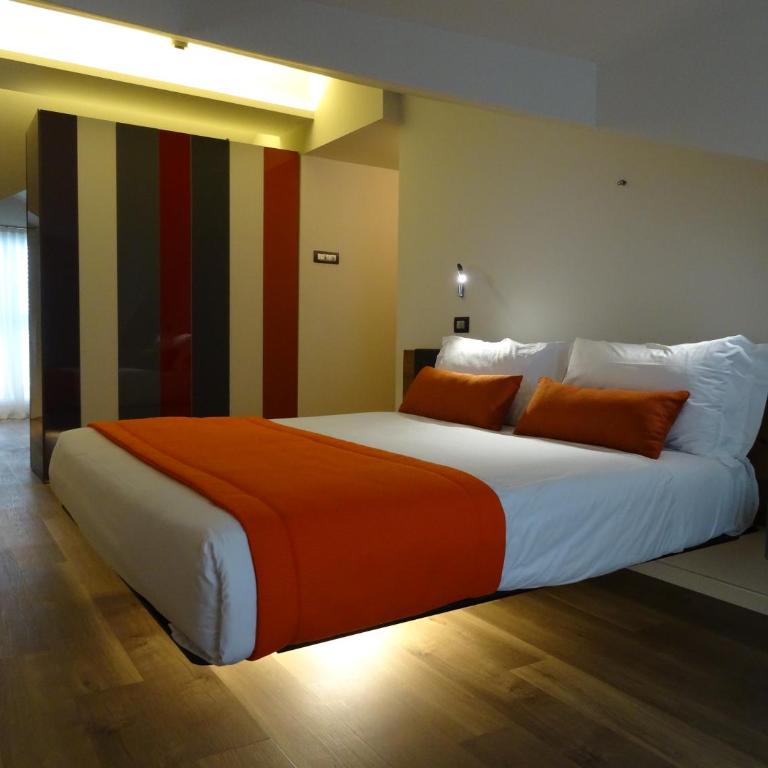 Hotel Dory - Suite with Terrace - 2