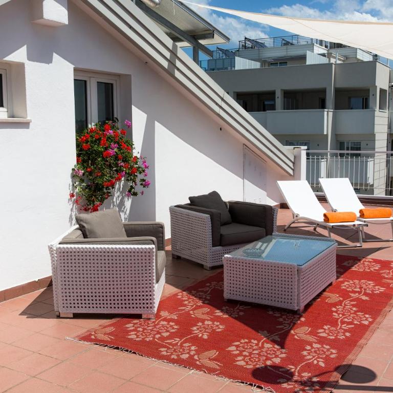 Hotel Dory - Suite with Terrace - 3