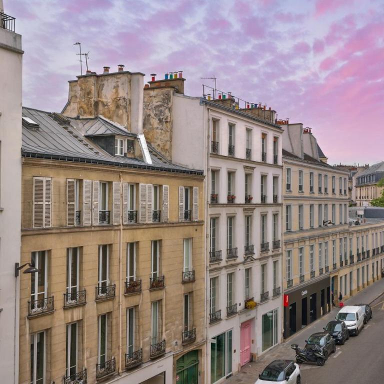 Chic Retreat, Central Marais - Apartment - 18