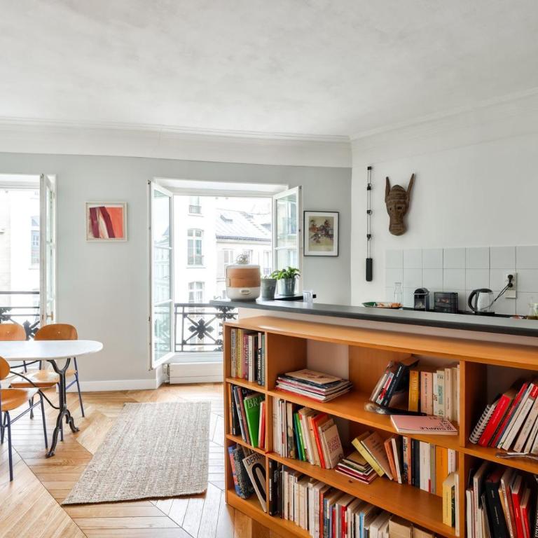 Chic Retreat, Central Marais - Apartment - 7