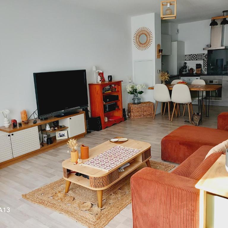 Appartement T2 Capbreton - Jardinet - Terrasse - Parking couvert - One-Bedroom Apartment - 2