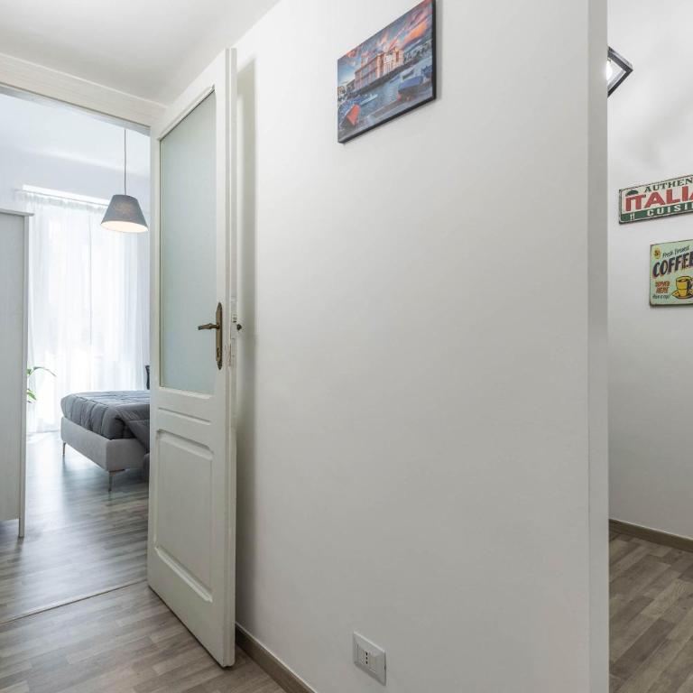 SUN HOUSE - Two-Bedroom Apartment with View - 63