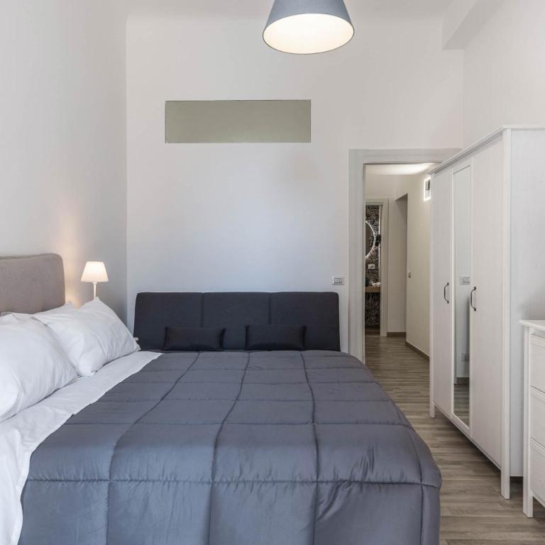SUN HOUSE - Two-Bedroom Apartment with View - 59