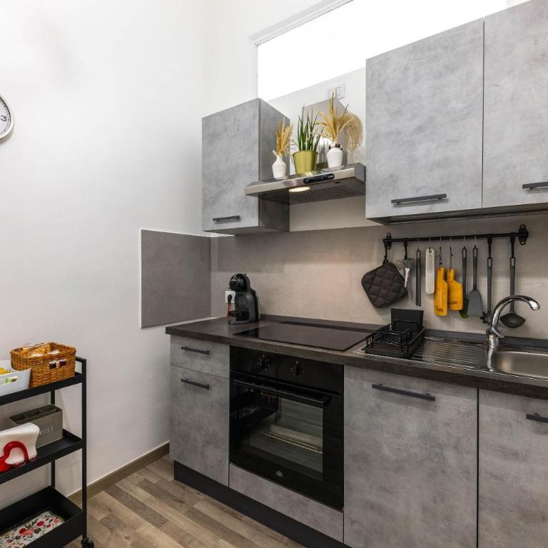 SUN HOUSE - Two-Bedroom Apartment with View - 54